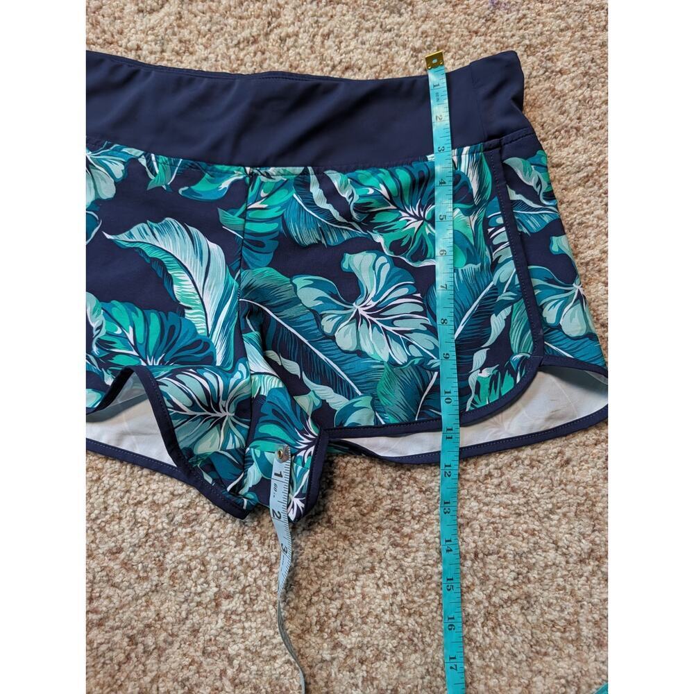 Tommy Bahama Women's cover up/workout shorts; lightweight, Blue & green floral - Picture 4 of 10